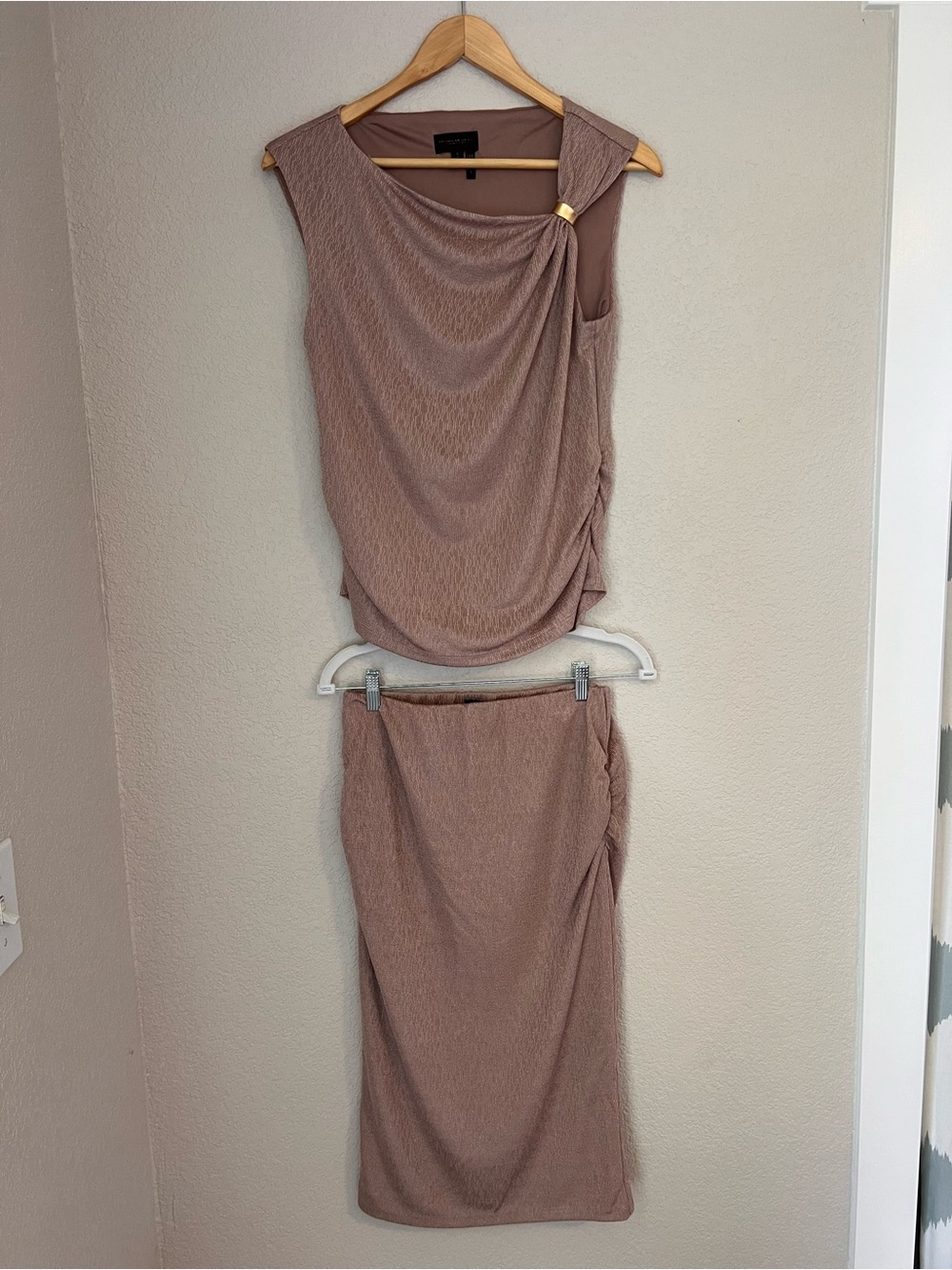 Donna Karan Mauve Draped Tank & Pencil Skirt Set